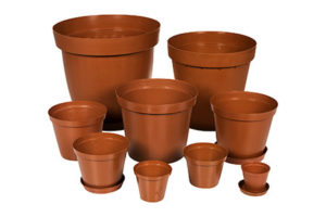 Culterra Plastic Pot Terracotta Group